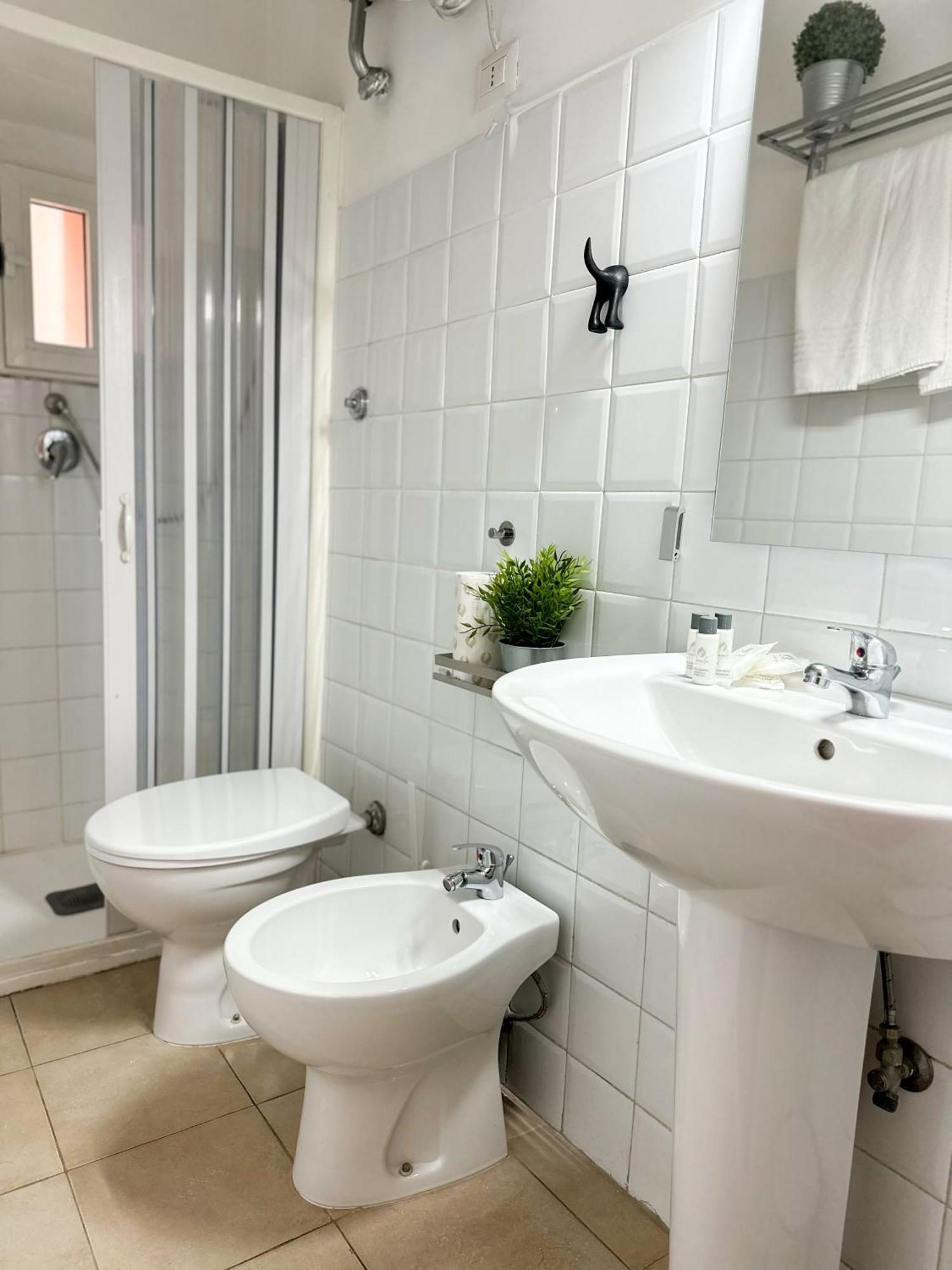 Apartment By The Colosseum - White Chic Flats Roma Dış mekan fotoğraf