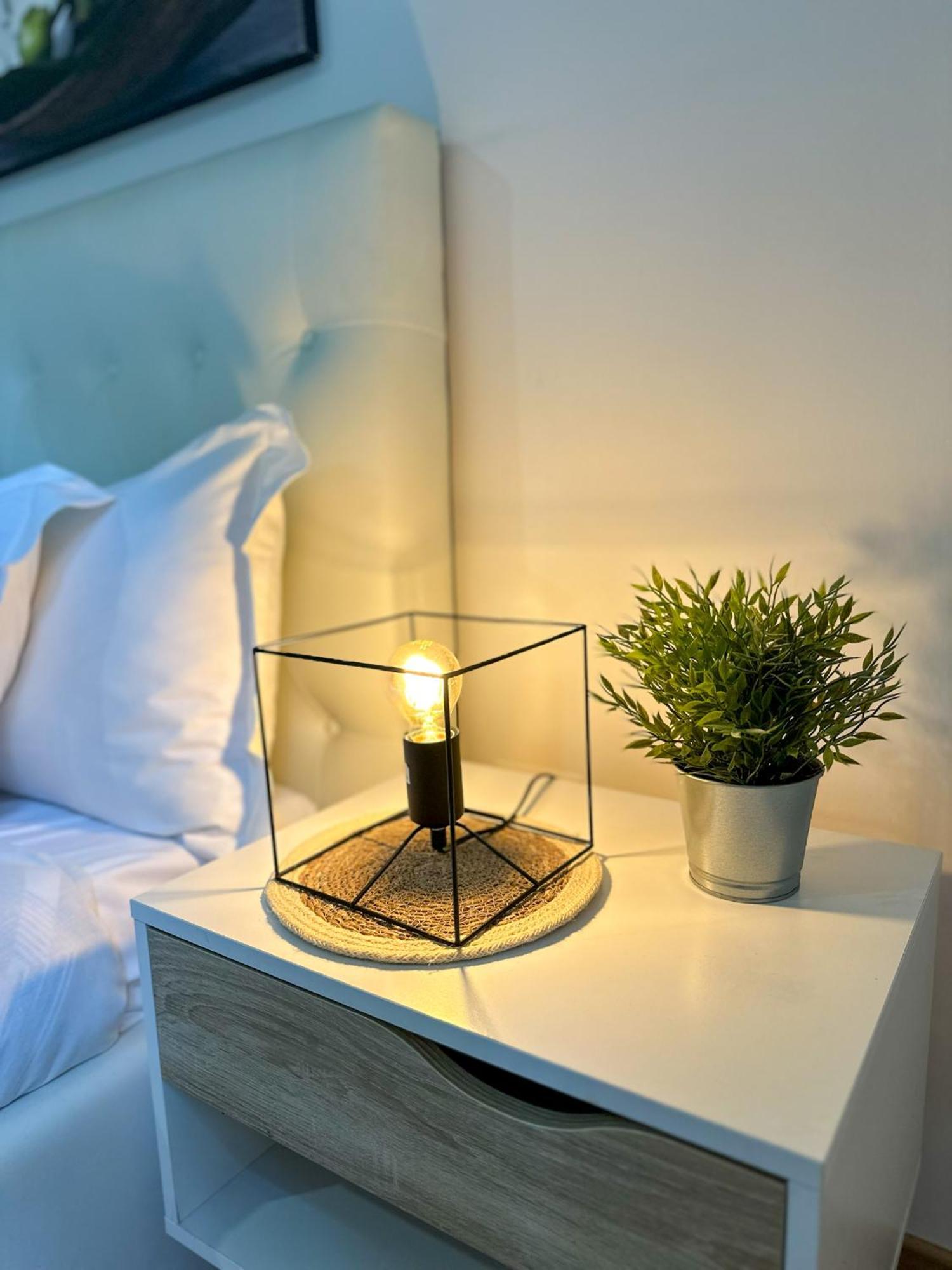 Apartment By The Colosseum - White Chic Flats Roma Dış mekan fotoğraf