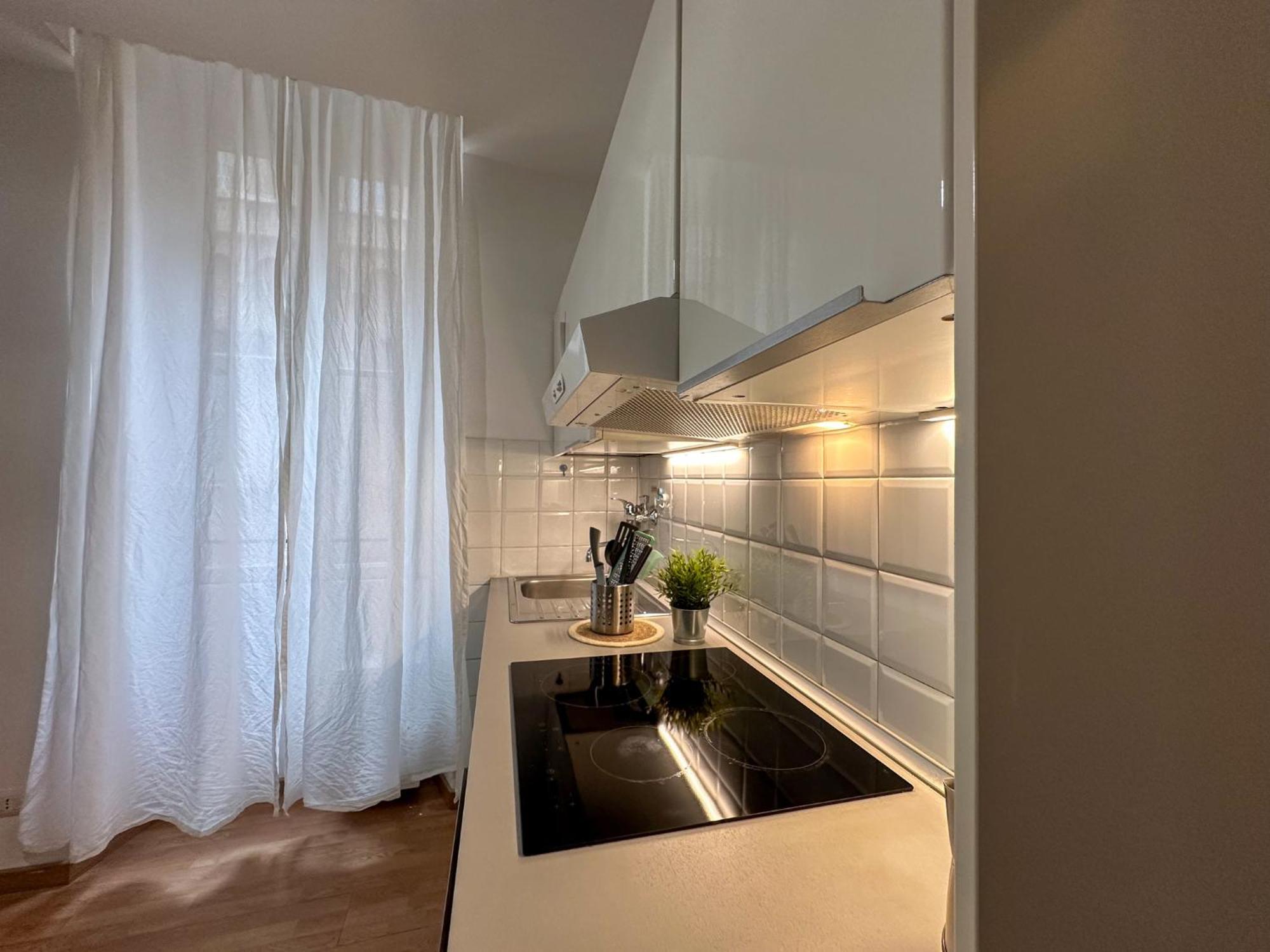 Apartment By The Colosseum - White Chic Flats Roma Dış mekan fotoğraf